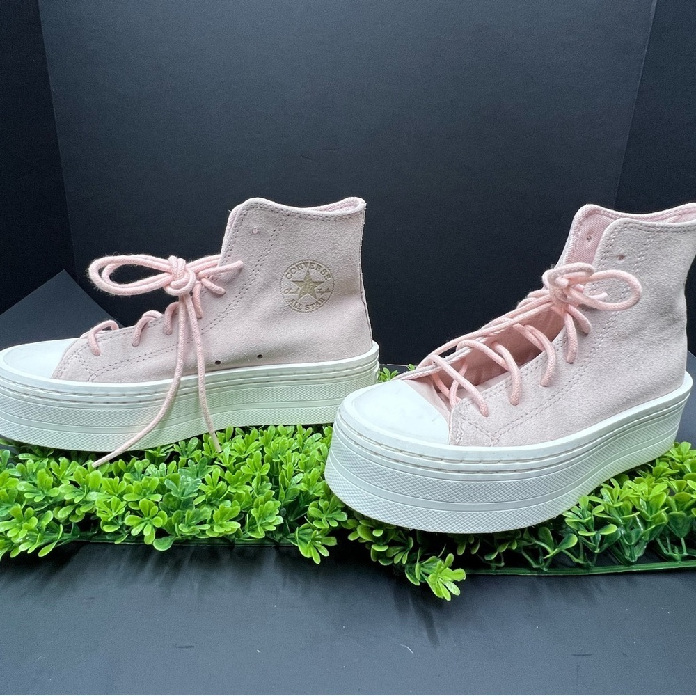 Converse Chuck Taylor All Star Modern Lift "Suede/Pink Sage" Women's size 5.5